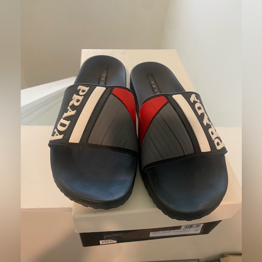 Men’s Authentic Prada Slide/Pool shoe